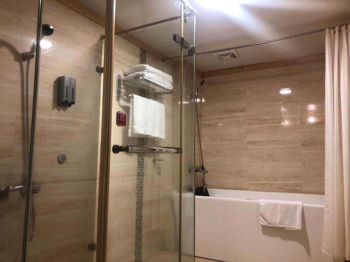 Doitsu Hotel Tchaj-pej Exteriér fotografie